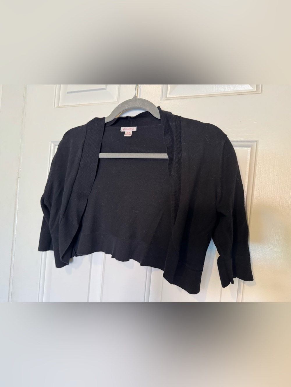 Black Cropped Open-Front Women's Shrug